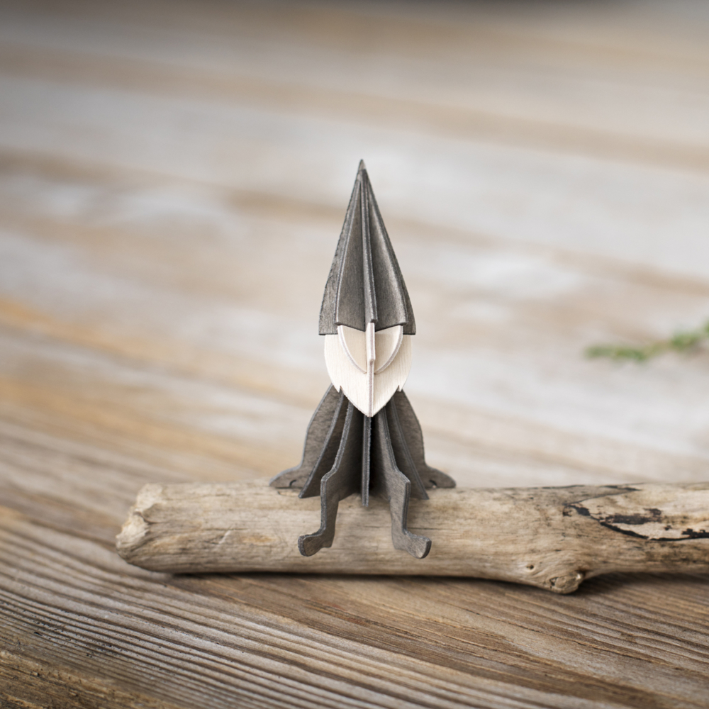wooden elf by Lovi